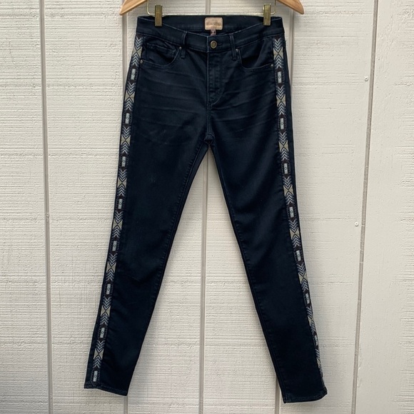𝅺DRIFTWOOD Jackie Embroidered Black Skinny Jeans - Picture 1 of 16